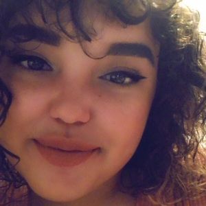 Meet your Posher, Molly